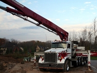 peterbuilt concrete pump truck4 800px